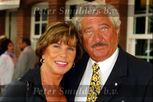 Rotterdam 30 juni 2002
Corry v Gorp 60 jaar surpriseparty
Hans Boskamp met vrouw Tine Boskamp