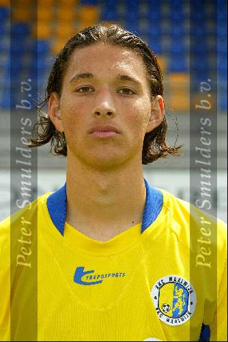 Waalwijk 22 juli 2002
Perspresentatie seizoen 2002/2003 RKC
Jason Oost