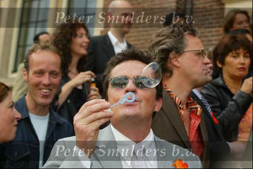 Amsterdam 8 juni 2002
Trouwen Rick Engelkes en Annemarie.
Johnny Kraaykamp Jr.