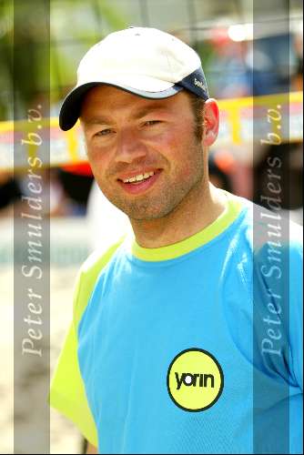 Rotterdam 2 juni 2002
Beachvolleybal tournoor van THE BAR
Joost Buitenweg