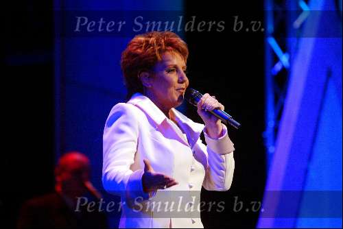 Scheveningen 24 juni 2002
Concert Marianne Weber .
10 jarig artiesten bestaan.