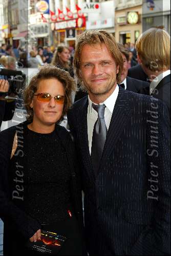 Amsterdam 27 juni 2002
Premiee Bad Company in Tushinsky
Rens v  Ieneveld