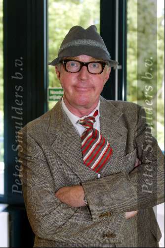 Hilversum 11 juni 2003
Presentatie dvd koos alberts 20 jaar
Andre v duin als wijdbeens