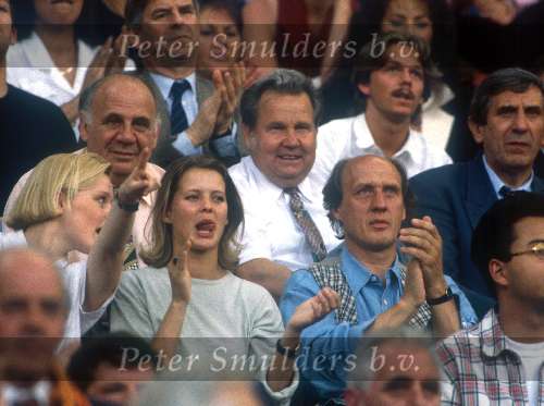 Rotterdam 1993
Interland voetbal
Babette v Veen samen met haar vader Herman v Veen
