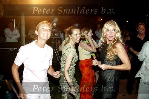 Marbella 14 juni 2003
Princess in marbella
anouk voorveld en edwin smulders
Brigitte Nijman en Joke de Kruyff