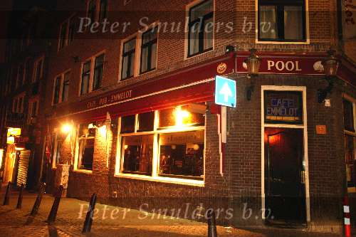 Amsterdam 18 juni 2003
Cafe emmelot waar emenen is geweest