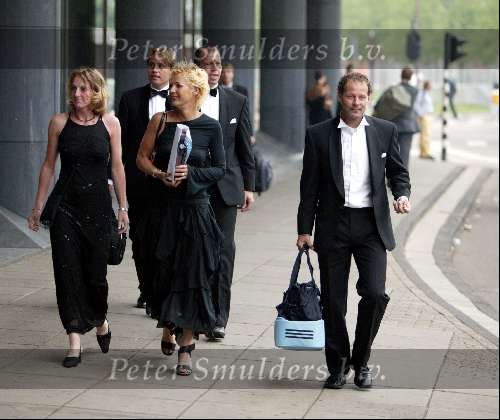 Amsterdam 3 juni 2003
danny blind met vrouw
Rob Witschge Fred Grim met vrouw
