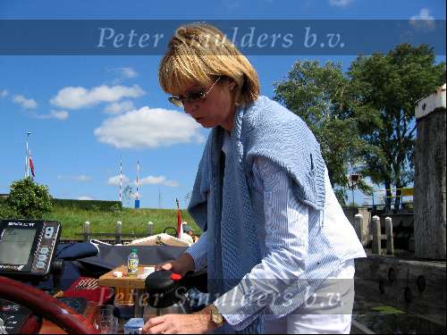 Wachten bij de sluis, dus..koffie
Sloepentocht