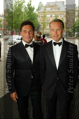 Amsterdam 3 juni 2003
Afscheid aron winter in het concertgebouw in amsterdam
dirk jan bakker en ronald egging