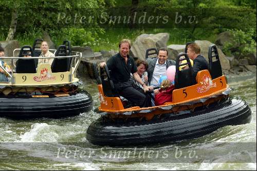 Kaatsheuvel, 5 juni 2003 De Efteling
Villa Pardoes
Frans Bauer met Gerard v Odijk en Peter Jan Rens