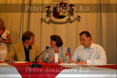 Kaatsheuvel, 5 juni 2003 De Efteling
Villa Pardoes
Frans Bauer met Gerard v Odijk en Peter Jan Rens
