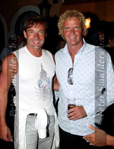 Marbella  14 juni 2003
Princess in marbella
Gerard Joling en Wino Omtzigt
