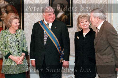 Den Haag
Koningin Beatrix met Prins Claus en Helmuth Kohl en vrouw
1998
