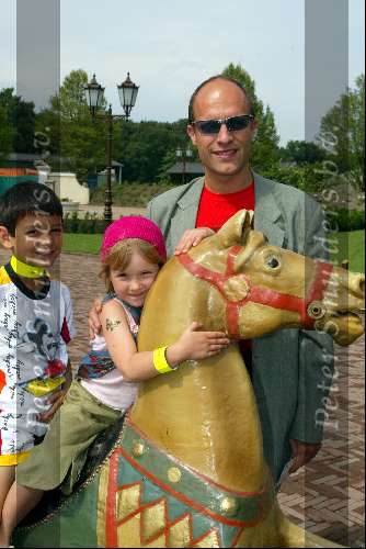 Kaatsheuvel 22 juni 2003
Opening nieuwe show in de efteling
Hugo Metsers III met dochter