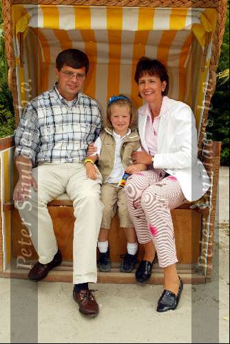 Kaatsheuvel 22 juni 2003
Opening nieuwe show in de efteling
Jan Peter Balkenende met gezin