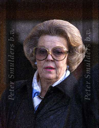 Lech 5 februari 2000
Koningin Beatrix op skivakantie.
Hier tijdens het shoppen