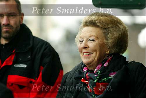Lech 8 februari 2003
Koningin Beatrix