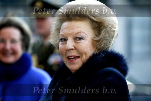 Den Haag 11 december 2002
Koningin Beatrix bij Prins Claus prijzen