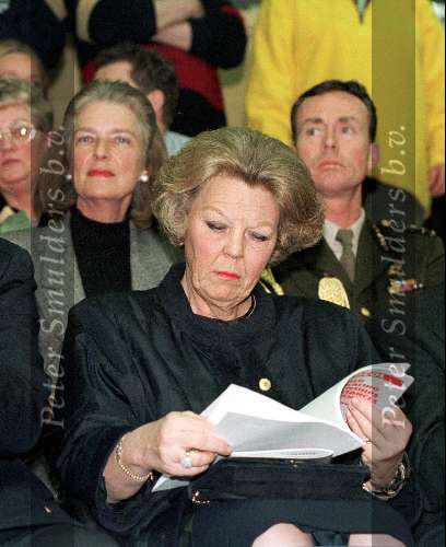Heerenveen 13-03-99
WK Schaatsen afstanden 500 meter
Koningin Beatrix