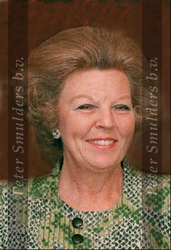 KONINGIN BEATRIX MET HELMUTH KOHL 1998

peter smulders bv