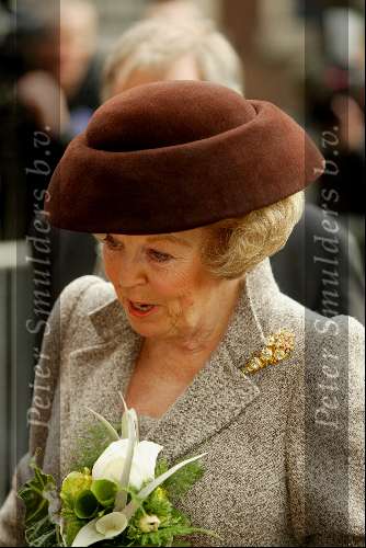 Den Haag 20 maart 2002
Koningin Beatrix
Feest 400 jaar VOC