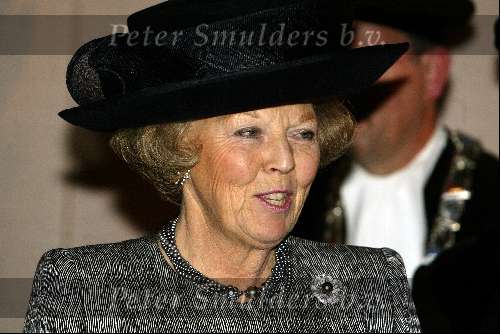 Tilburg 21 november 2002
Koningin Beatrix