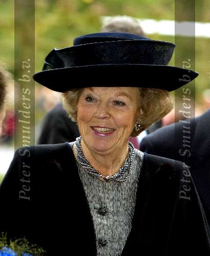 Tilburg 21 november 2002
Koningin Beatrix en Prins Willem Alexander bij eredoctoraat Kofi Annan