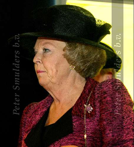 Baarn 23 april 2003
Koningin Beatrix op bezoek bij bejaarden