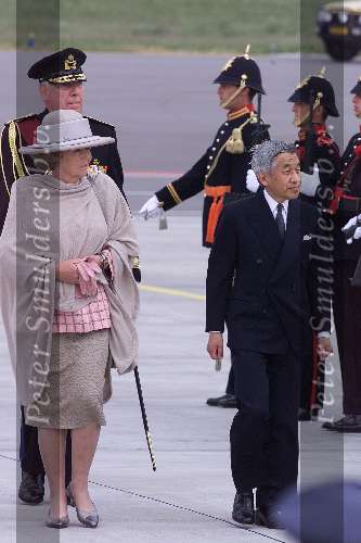 Amsterdam 23 mei 2000
De keizer en Keizerin van Japan bezoeken Nederland.
Koningin Beatrix
