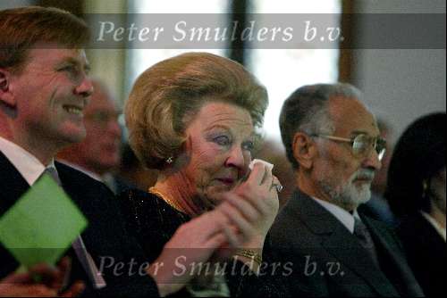 Den Haag 11 december 2002
Prins Willem Alexander en Koningin Beatrix bij Prins Claus prijzen