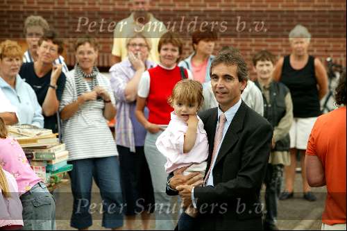 Nieuwkoop 28 juni 2003
trouwen barbara  boomsma en roelant jacobs
leo de later met zoontje
