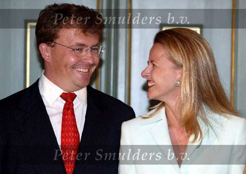 Den Haag 30 juni 2003
Verloving Mabel Wisse Smit en Prins Friso op huis ten bosch.