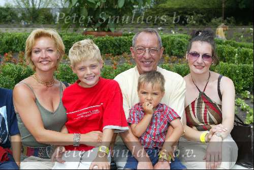 Kaatsheuvel 22 juni 2003
Opening nieuwe show in de efteling
Mariska v Kolck met vader en zoontje