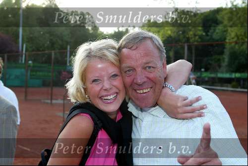 Alphen aan de rijn 9 juni 2003
Huldiging martin verkerk na finale roland garros
vader martin