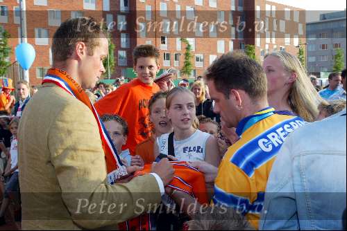 Alphen aan de rijn 9 juni 2003
Huldiging martin verkerk na finale roland garros