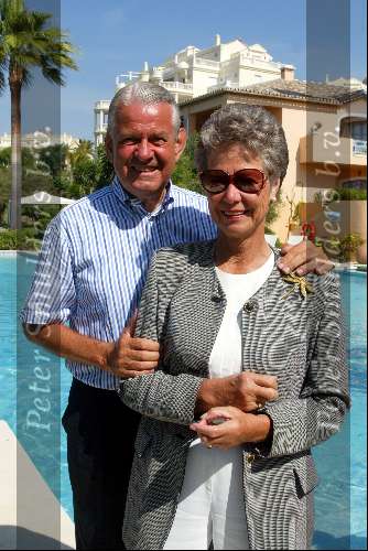 Marbella  17 juni 2003
Princess in marbella
Mary Rost onnes met man