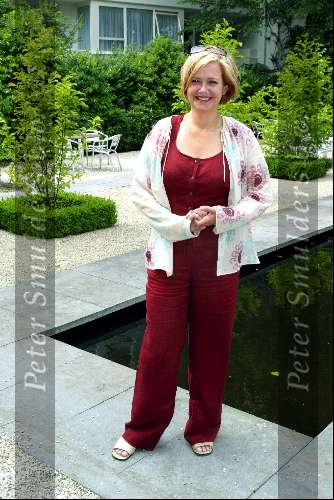 Amsterdam 2 juni 2003
presentatie dvd 3 musketeers in pand van joop v d ende theaterprodukties in amsterdam
mathilde santing