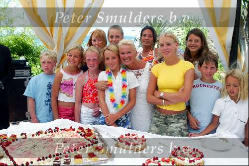 Marbella  17 juni 2003
Princess in marbella
Nikki Ouborg verjaardag samen mmet vriendinnen en Loekie Knol