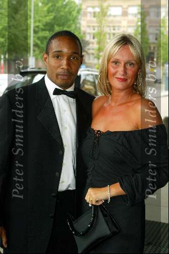 Amsterdam 3 juni 2003
Afscheid aron winter in het concertgebouw in amsterdam
paul ince met vrouw