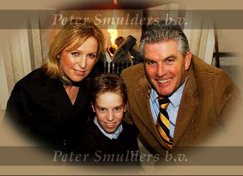 Eindhoven 16 December 2003
Familie Peter Smulders
Ingeborg Smulders
Junior Smulders
