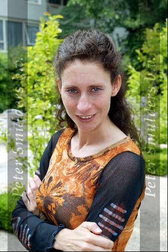 Amsterdam 2 juni 2003
presentatie dvd 3 musketeers in pand van joop v d ende theaterprodukties in amsterdam
pia douwes