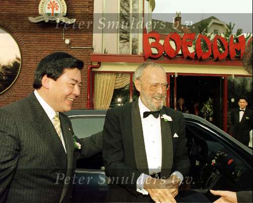 Hilversum, 18 april 1996
Prins Bernhard bij zijn favoriet restaurant BOEDDHA