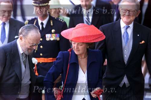 Den Haag 19 mei 2001
Laurentien Brinkhorst en Prins Constantijn trouwen voor de kerk. Prins Bernhard Prinses Magriet en Pieter v Vollenhoven