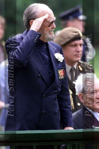 Soestdijk 27 juni 2001
Prins Bernhard  bij het defile  op soestdijk.