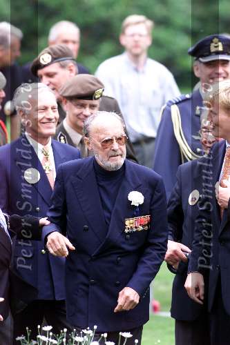 Soestdijk 27 juni 2001
Prins Bernhard en Prins Willem Alexander bij het defile  op soestdijk.