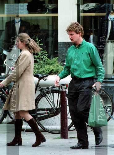 Amsterdam, 17 april 1998
Prins Bernhard Jr. met zijn vriendin Annette Sekreve