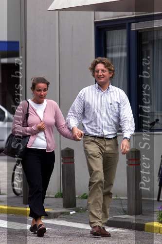 Amsterdam 21 juni 2001
Antonvan Leeuwenhoekkliniek
Operatie van Pieter v Vollenhoven
Prins Bernhard Jr. met zijn vrouw Prinses Annette Sekreve