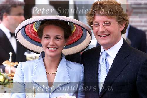 Utrecht 6 juli 2000
Prins Bernhard Jr en Prinses Annette Sekreve trouwen voor de wet in Utrecht.