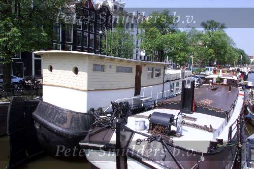 Amsterdam 15 juni 2001
Oude woonboot van Prins Bernhard jr. en Prinses Annette Sekreve