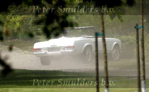 Soestdijk 29 juni 2003
92e verjaardag prins bernhard op soestdijk
Prins Carlos in Mercedes 300 sl Classic car uit 1965